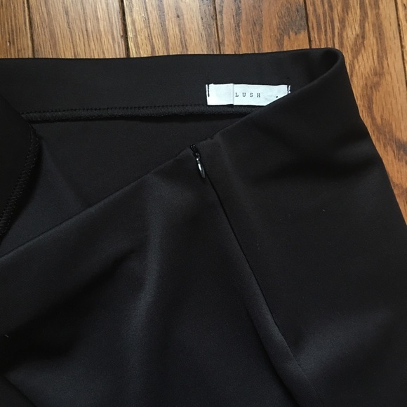 Lush Mini Skirt with Mesh Panel - Picture 5 of 7